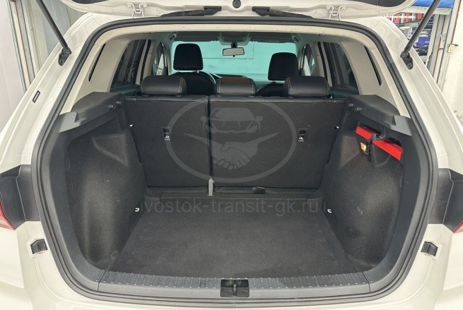 Volkswagen Tharu