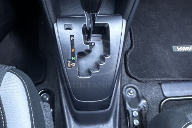 Toyota Yaris L
