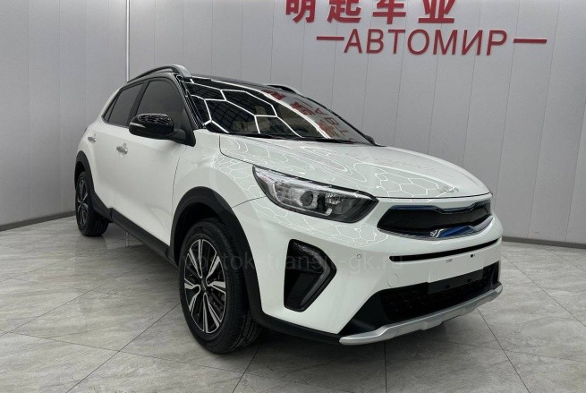 Kia KX1