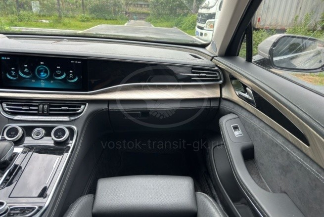 HONGQI H9