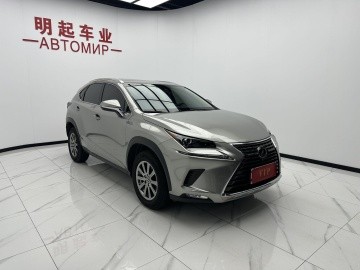 Lexus NX200
