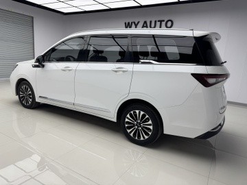 Wuling Jiachen