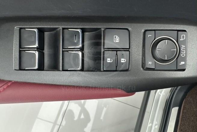 Lexus NX200