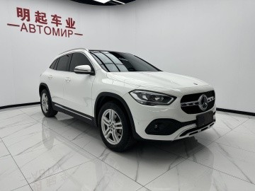 Mercedes-Benz GLA 180