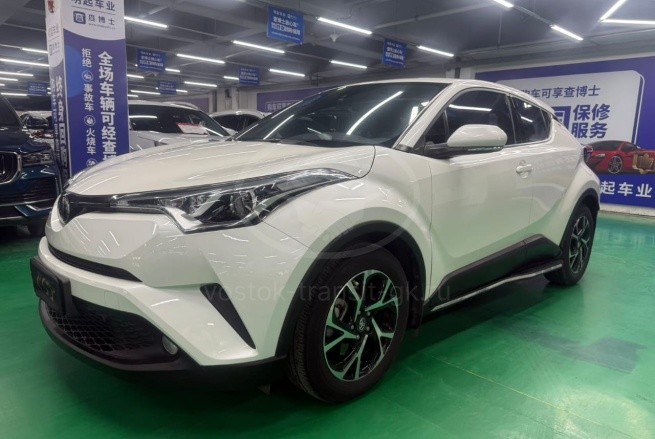 TOYOTA CH-R