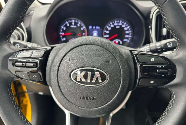 Kia KX1