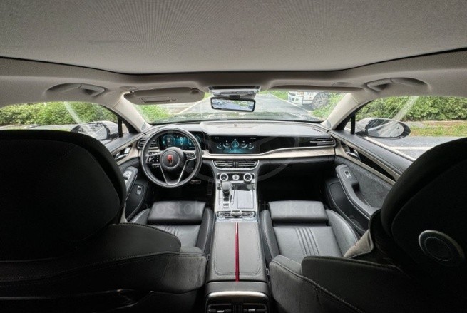 HONGQI H9