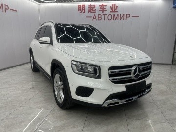 Mercedes-Benz GLB-Class.