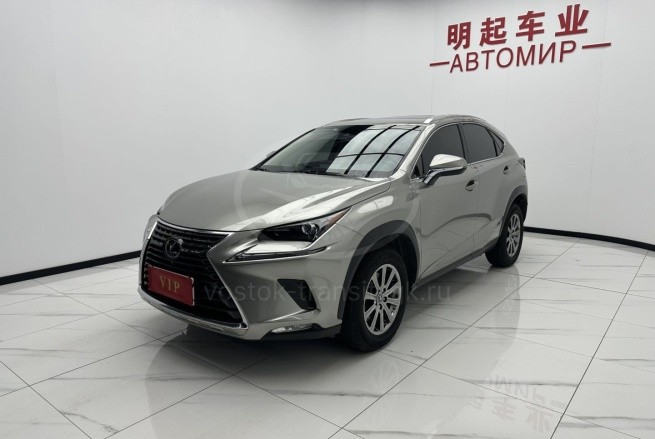 Lexus NX200