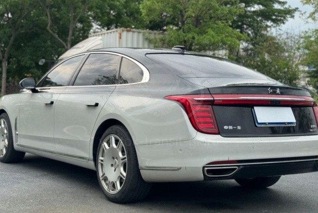 HONGQI H9